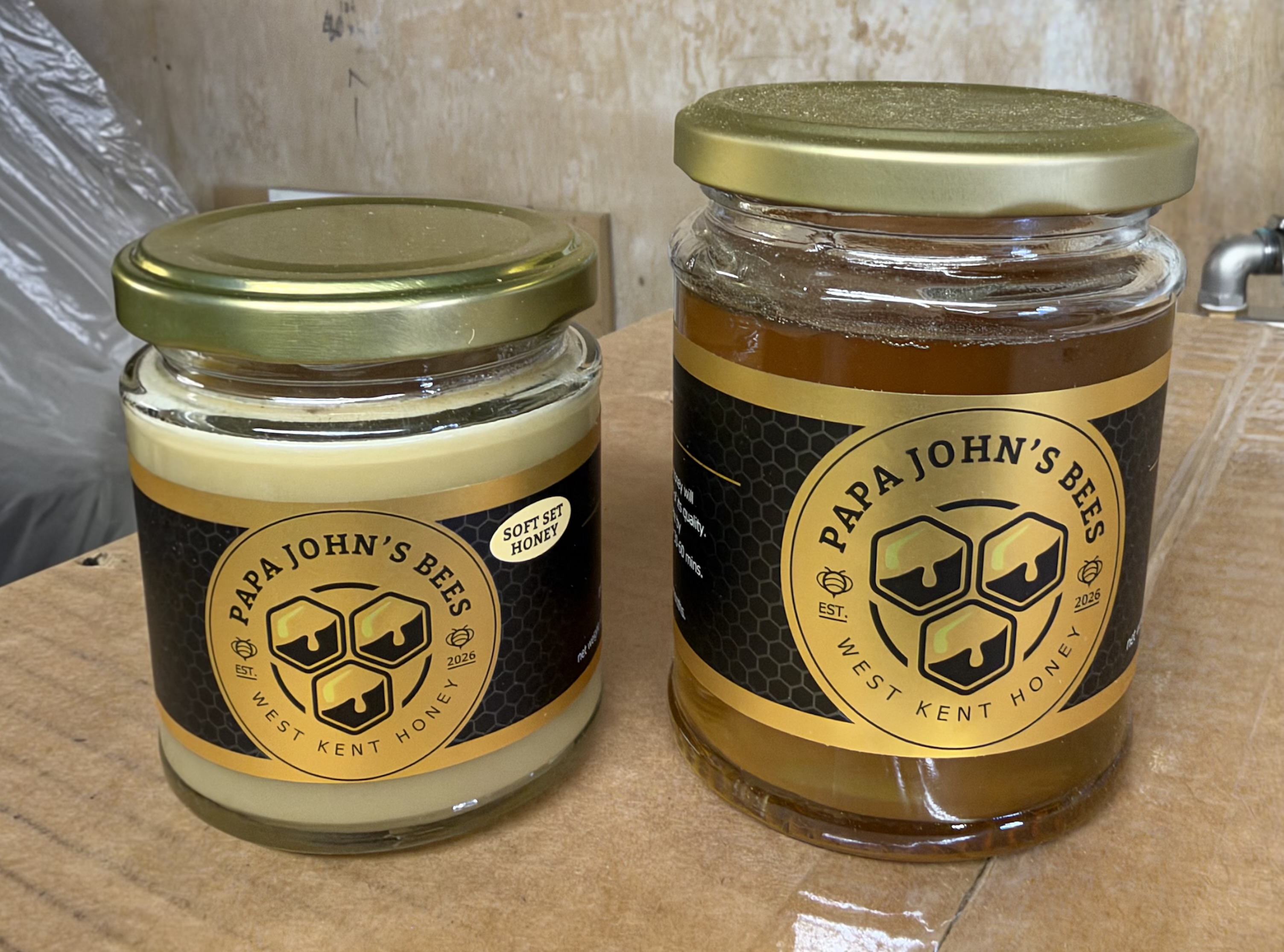 Papa John’s Bees &ndash; local beekeeper